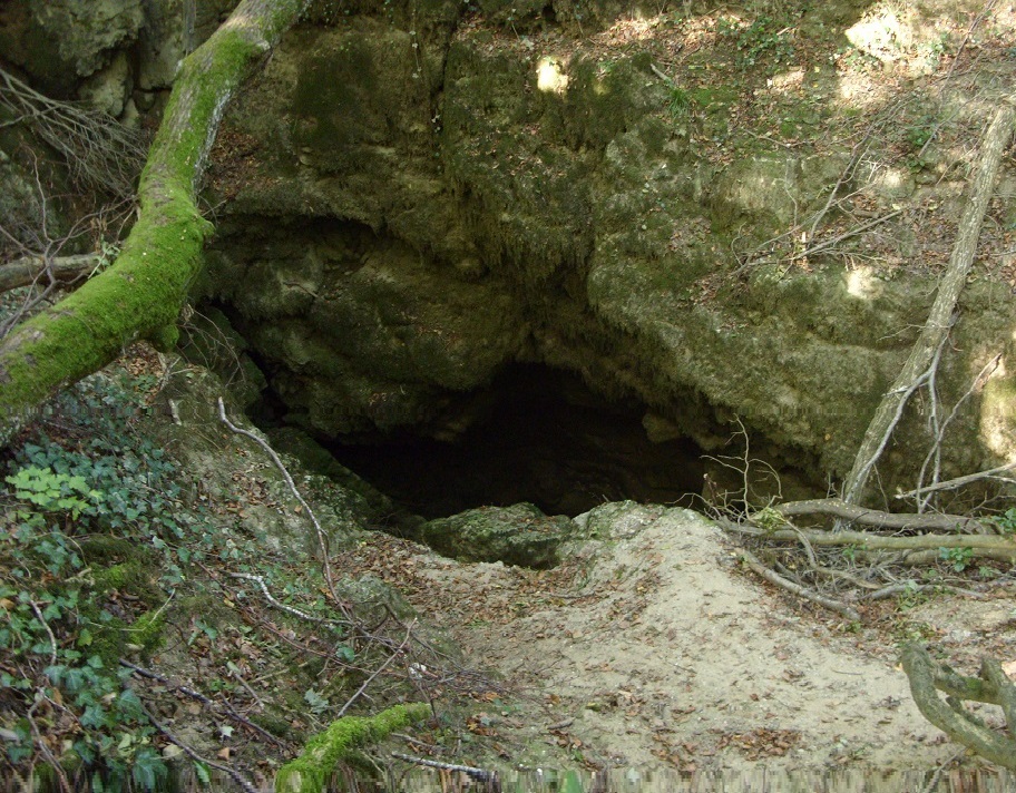Le Lman, son fond, cratres, volcans subaquatiques, sous-lacustres